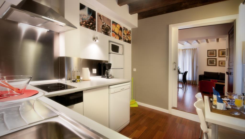 Apartamentos Abad Toledo Værelse billede